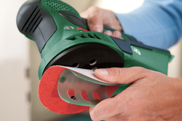 Ексцентършлайф BOSCH PEX 300 AE 270W, снимка 2 - Електроинструменти