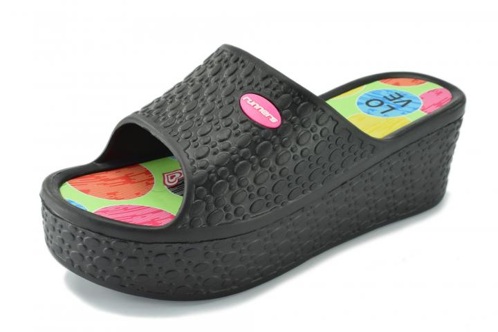 Дамски чехли Runners Black 36-41 - Пантофи