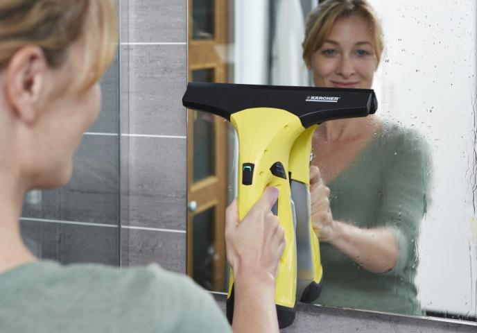 Стъклочистачка Karcher WV 2 Plus N, снимка 2 - Стъклочистачки