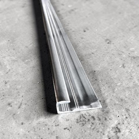 Алуминиев L-профил завършващ 2,9м - Профили
