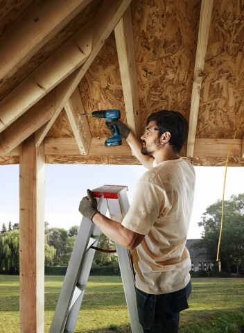 Акумулаторен винтоверт Bosch Blue GSB 185-LI Solo, снимка 6 - Акумулаторни винтоверти