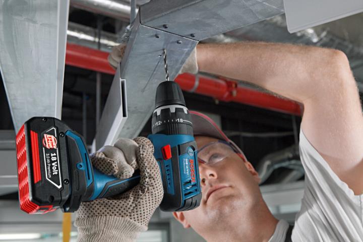 Акумулаторен ударен винтоверт Bosch Blue GSB 183 c 2x2Ah, снимка 3 - Акумулаторни винтоверти