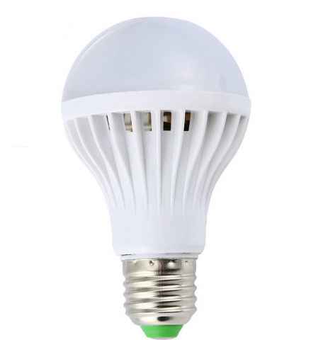 LED крушка със сензор за движение 8W E27 3000K 560lm, снимка 2 - Лед крушки е27