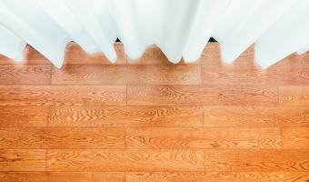 Най-лесните трикове за поддръжка на дървен под, за да изглежда като нов