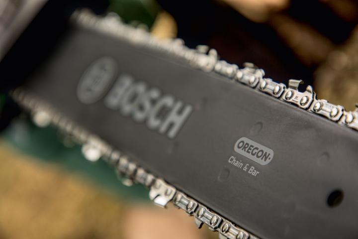 Верига Bosch 40 см 1.1 мм, снимка 2 - Резервни вериги и шини