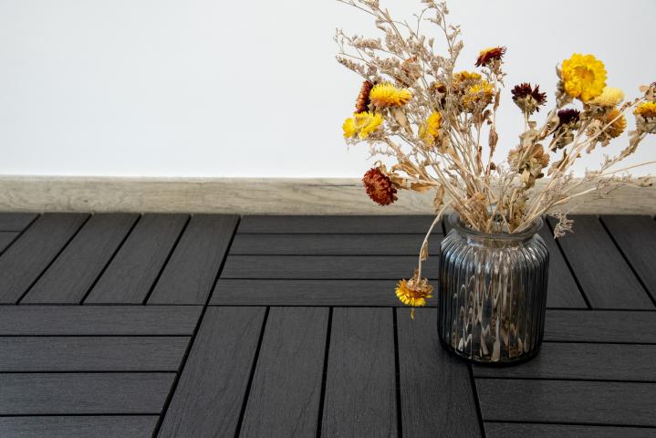 Декинг WPC плочкa PREMIUM 30х30x2,8cm, Графит, снимка 3 - Дървени плочки