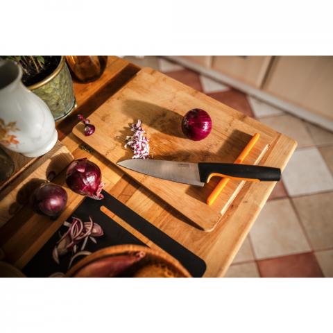 Нож на готвача Fiskars Functional Form, снимка 2 - Аксесоари за готвене