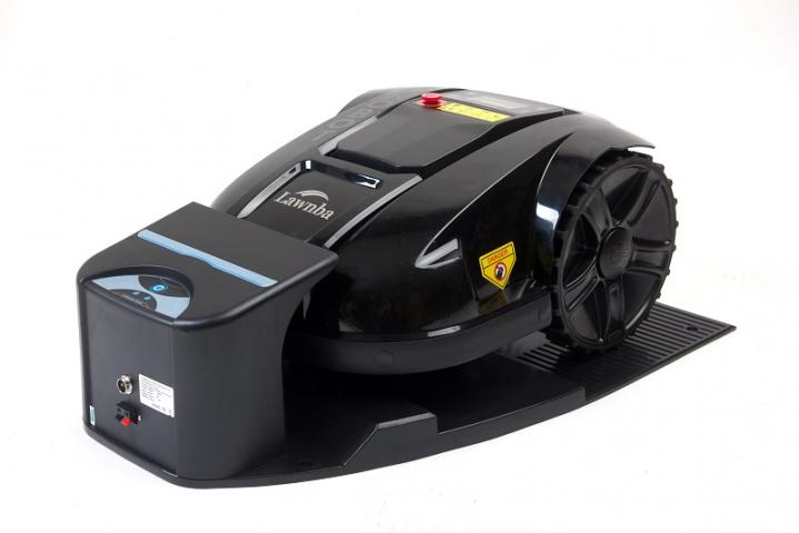 Косящ робот ErgoBot Е 1800 - Косачки