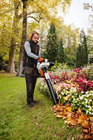Моторен листосъбирач Stihl SH 86, снимка 4 - Листосъбирачи