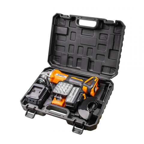 Акумулаторен безчетков ъглошлайф Baukraft BK-BAG72 + LED лампа, снимка 2 - Акумулаторни ъглошлайфи