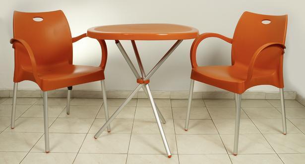 Пластмасов стол, оранжев - Pvc столове