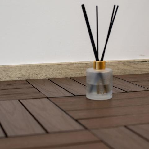 Декинг WPC плочкa PREMIUM 30х30x2,8cm, Орех, снимка 3 - Дървени плочки