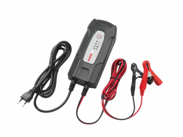 Зарядно устройство за акумулатор BOSCH C1 12V 0.8/3.5A, снимка 2 - Зарядни устройства