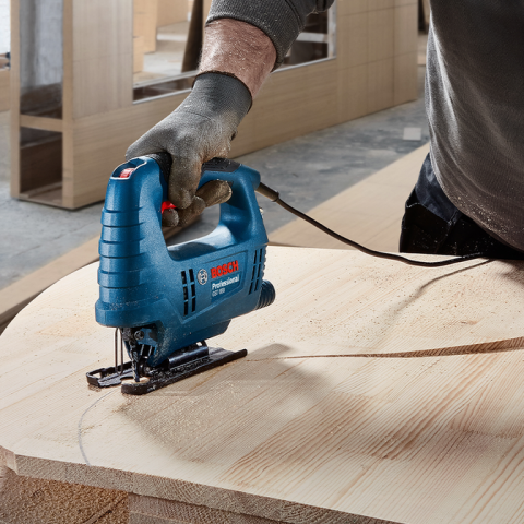 Прободен трион Bosch Blue GST 680, снимка 5 - Кабелни прободни триони