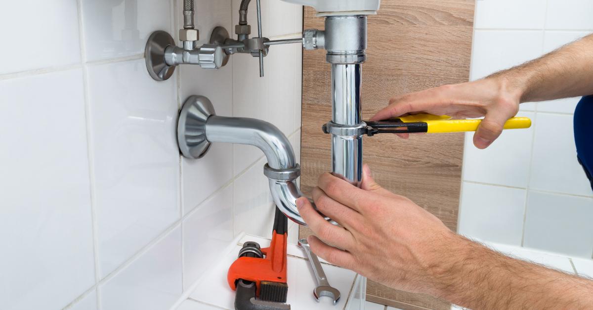 Направи си сам: монтаж на сифон в банята без майстор – пълно ръководство