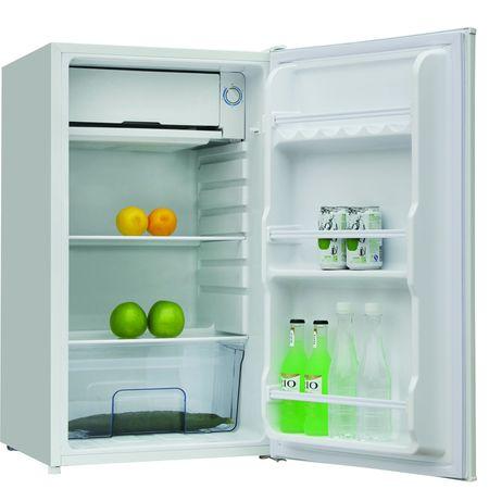 Хладилник ELITE BCC-9100W 100л бял, снимка 4 - Хладилници и фризери