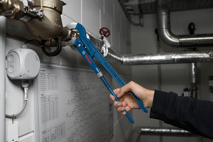 Тръбен ключ Bosch Pro 420 мм, снимка 3 - Тръбни ключове