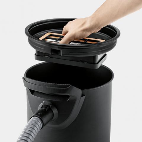 Прахосмукачка за пепел KARCHER AD4 Premium, снимка 3 - Големи машини