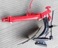 Регулируем плуг за мотофреза