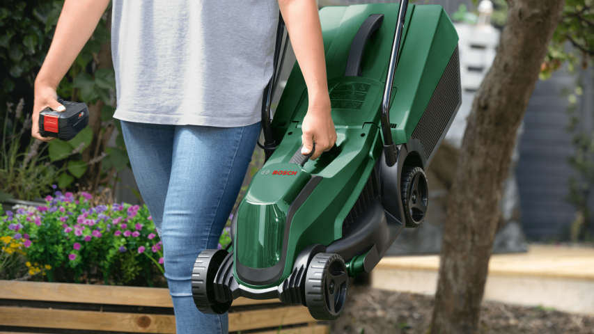 Акумулаторна косачка BOSCH EASYMOWER 18V, 4.0Ah + AL 1830 CV, снимка 8 - Косачки