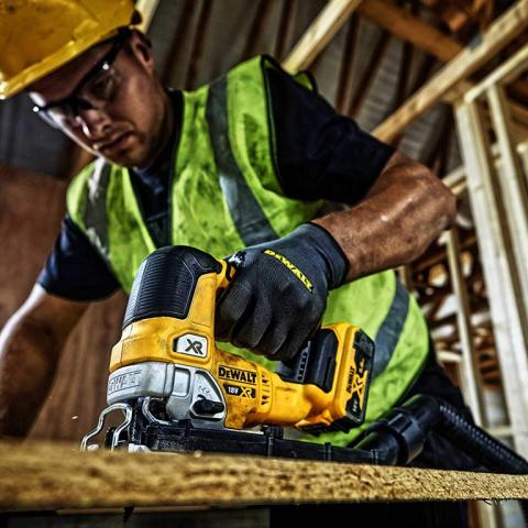 Акумулаторен прободен трион DeWALT DCS334N-XJ Solo, снимка 3 - Акумулаторни прободни триони