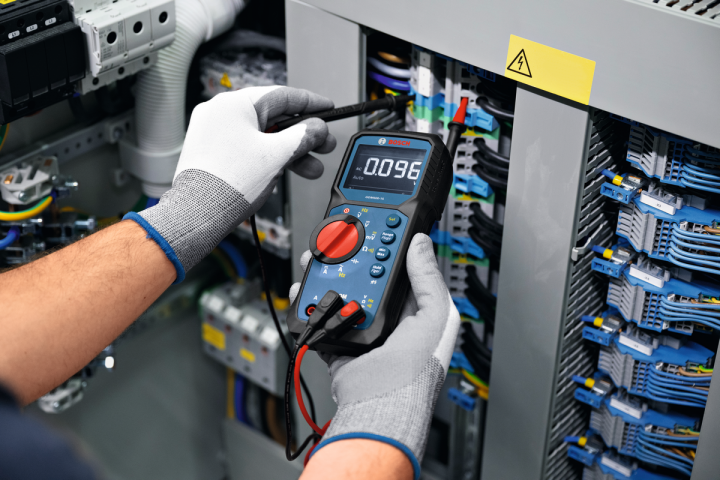 Дигитален мултицет Bosch Blue GDM 600-15, снимка 6 - Детектори