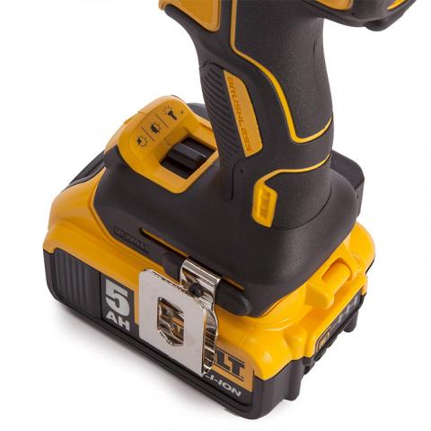 Акумулаторен ударен винтоверт DeWALT DCD796P2, снимка 3 - Акумулаторни винтоверти