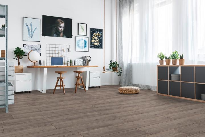 Ламинат 8 мм 4V Exquisit Plus Bodega Oak Grey AC4/32 D40412, снимка 3 - Ламиниран паркет