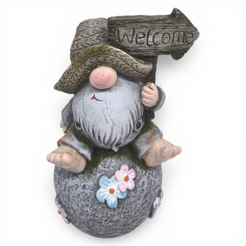 Градинска фигура гном Welcome - Фигури