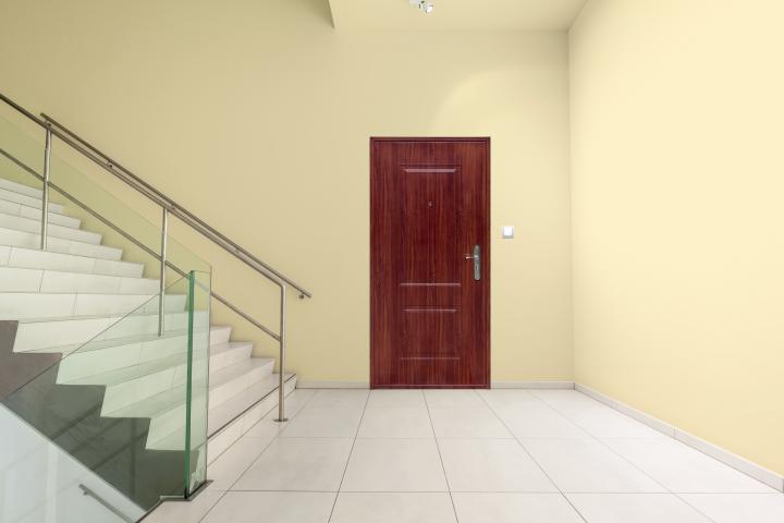 Вътрешна входна врата  TAU  97x205 см, дясна, снимка 2 - Входни врати