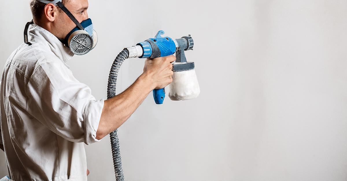 Идеално гладки стени без усилие: магията на боядисването с пистолет