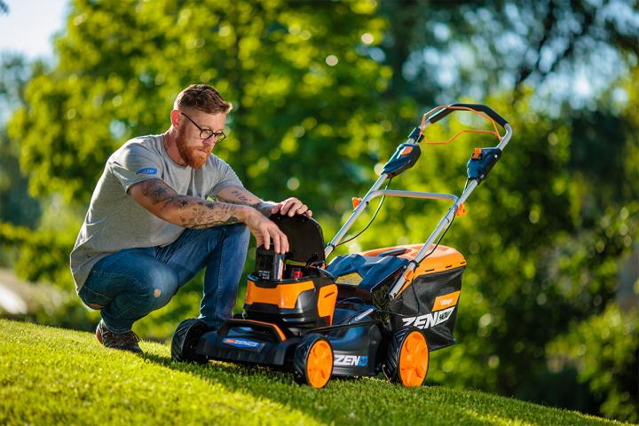 Акумулаторна самоходна косачка Villager LM 4111 E Matic, снимка 3 - Косачки