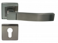 Дръжка Condi с квадратна розетка м.1703 K за секр. ключ хром сатен/ гланц