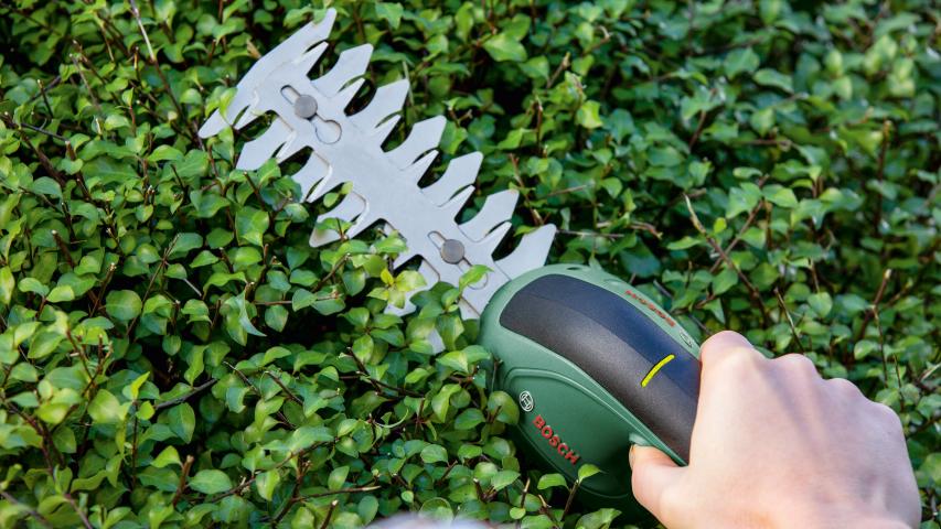 Акумулаторна ножица за трева и храсти Bosch EasyShear, снимка 3 - Акумулаторни градински инструменти