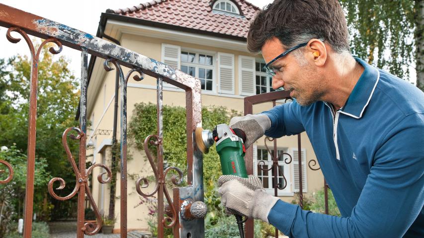 Ъглошлайф Bosch PWS 850-125, снимка 6 - Ъглошлайфи 125мм