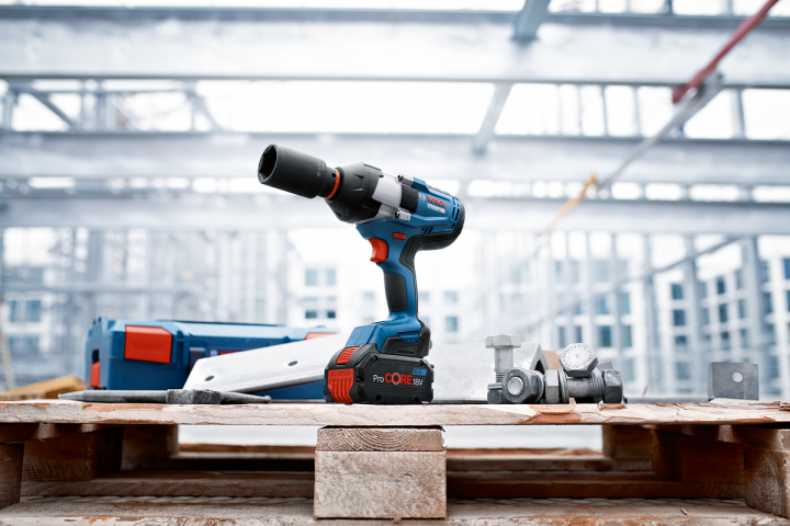 Акумулаторен гайковерт Bosch Blue GDS 18V-1050 H, снимка 6 - Акумулаторни гайковерти