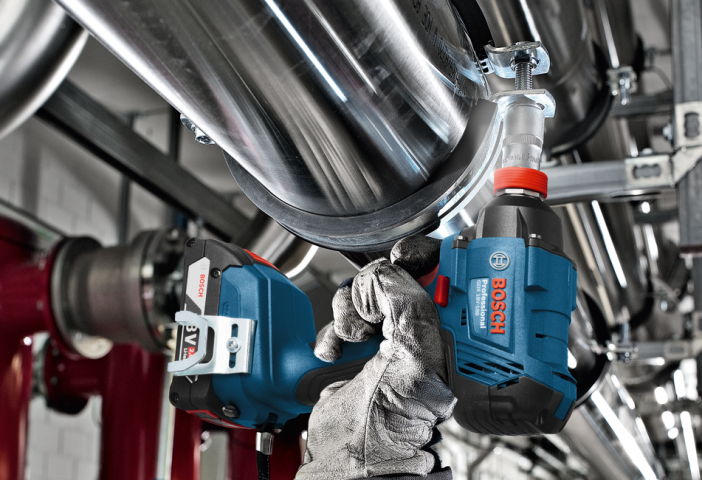Акумулаторен гайковерт Bosch Blue GDX 180 Solo, снимка 4 - Акумулаторни гайковерти