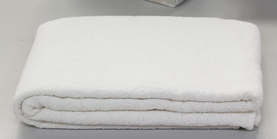 Кърпа хавлиена 100х150 см  бяла - Хавлии и халати