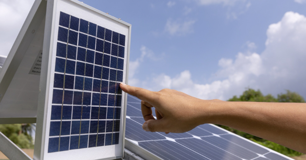 Соларен панел