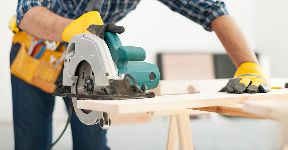 Циркуляр за рязане на дърво